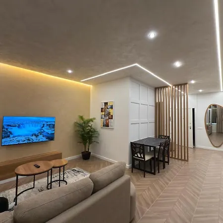 Apartmán Bi Suite-seafront With Large Balcony Promenade Durrës