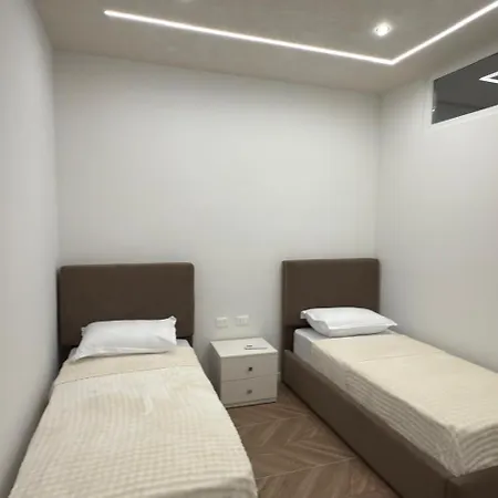 Bi Suite-seafront With Large Balcony Promenade Apartmán *