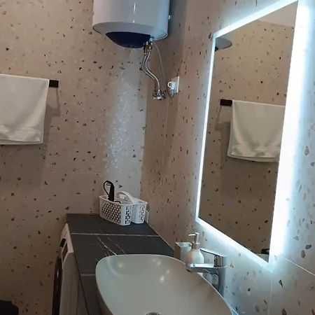 Bi Suite-seafront With Large Balcony Promenade