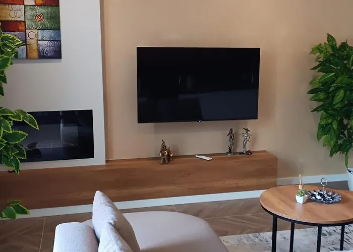 Bi Suite-seafront With Large Balcony Promenade Durrës